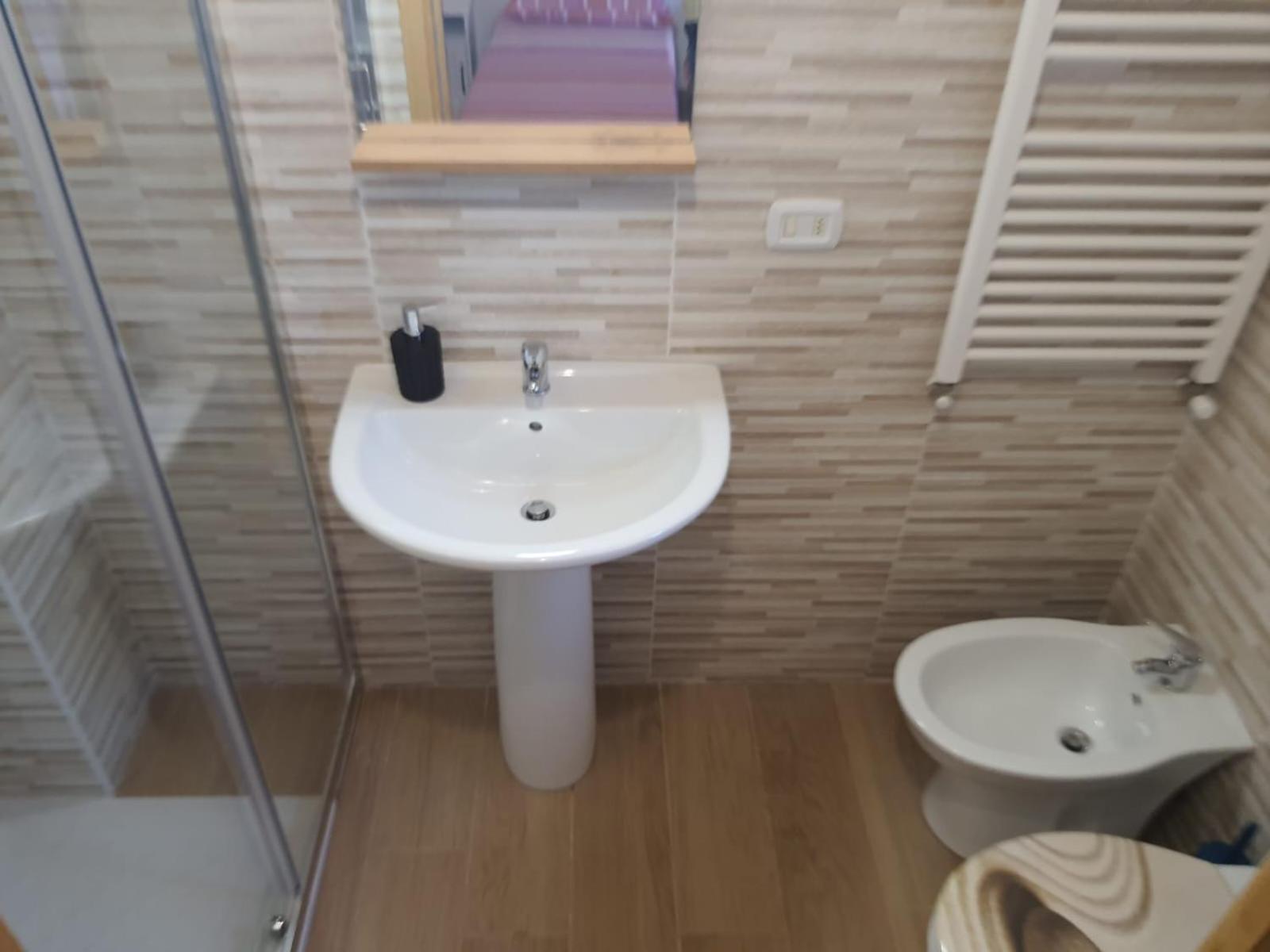 Casa Paradigna Parma Kültér fotó